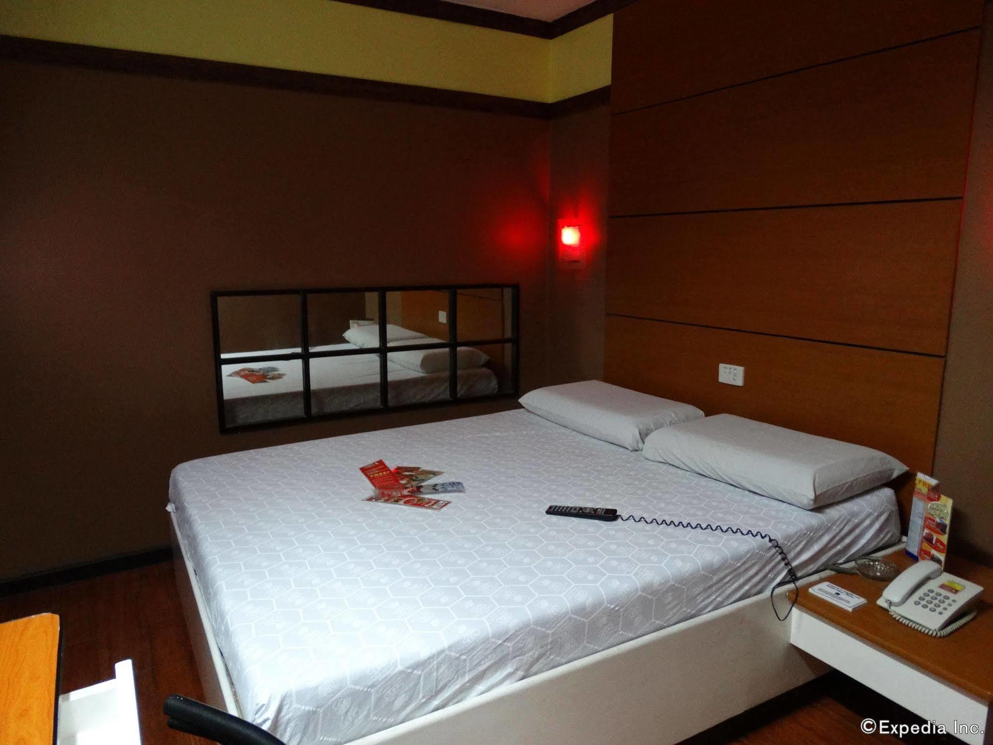 Hotel Sogo Quirino Manila Exteriér fotografie